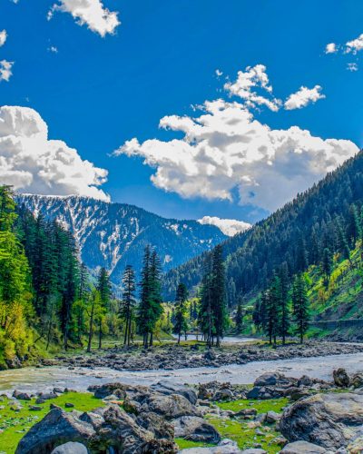 Neelum_Valley,_Azad_Jammu_&_Kashmir,_Pakistan